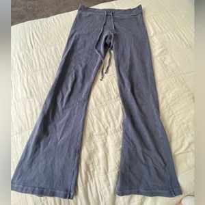 Brandy Melville yoga tie pants